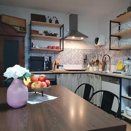Bright And Sunny With Terrace - Two Bedroom With Terrace Апартаменты