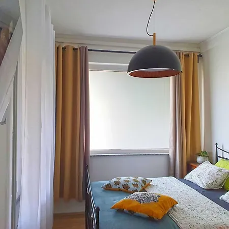 Апартаменты Bright And Sunny With Terrace - Two Bedroom With Terrace *