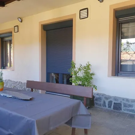 Апартаменты Bright And Sunny With Terrace - Two Bedroom With Terrace *