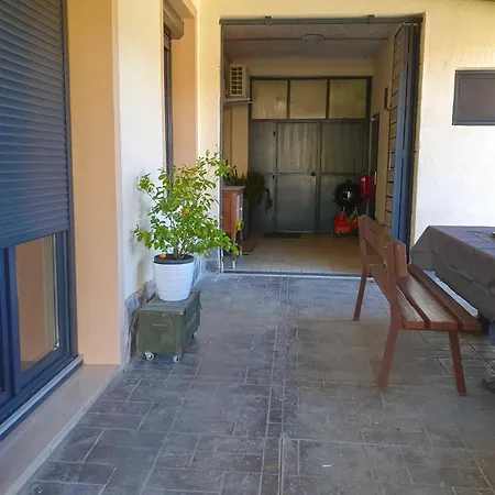 Bright And Sunny With Terrace - Two Bedroom With Terrace Apartman